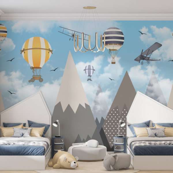 Šareni baloni iznad planina zidni mural